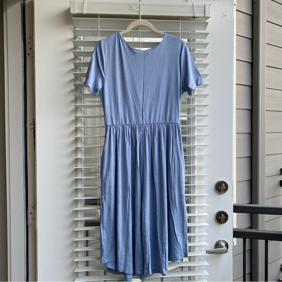 Eikosi Large Blue V-Neck Pockets Short Sleeve Elastic Waist Office Dress - Picture 4 of 6